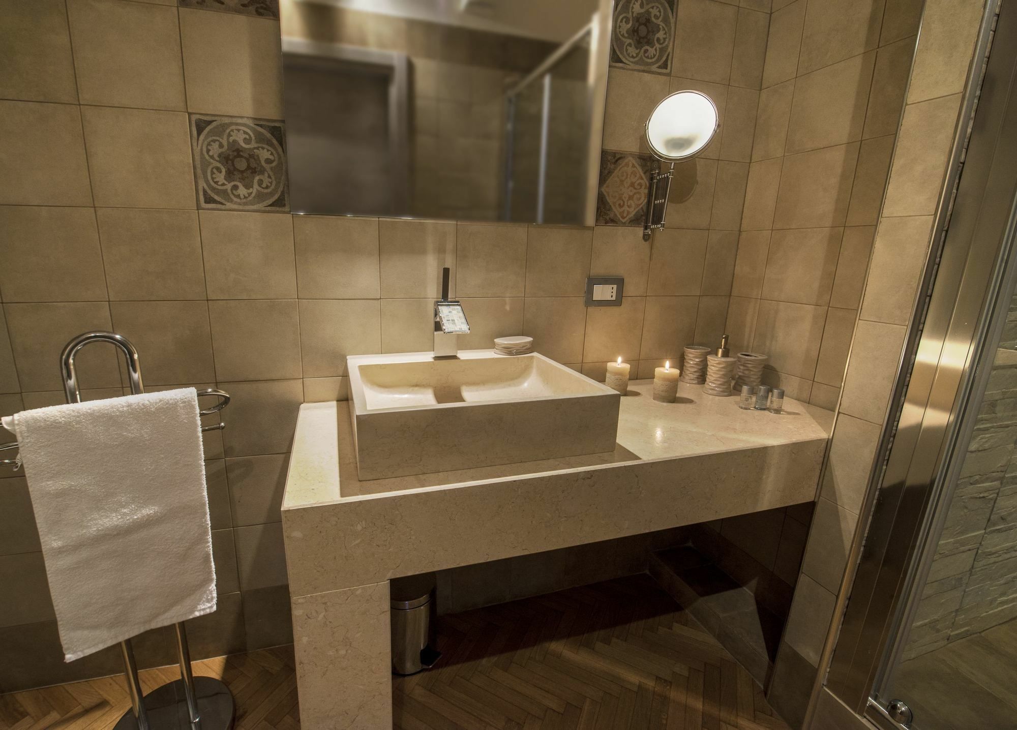 Penthouse Station Luxury Suites & Apartment Brindisi Eksteriør billede